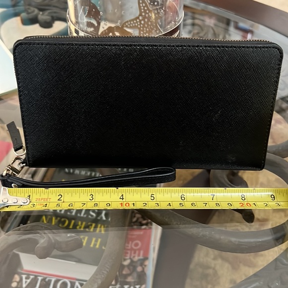 Halogen black full zip large wristlet wallet euc - Picture 2 of 6